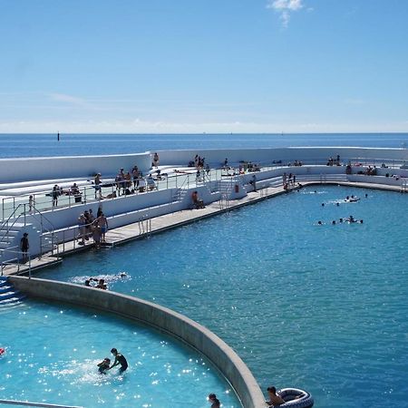 Modern 2 Bed Apt Centre Of Penzance, Lift Access Экстерьер фото